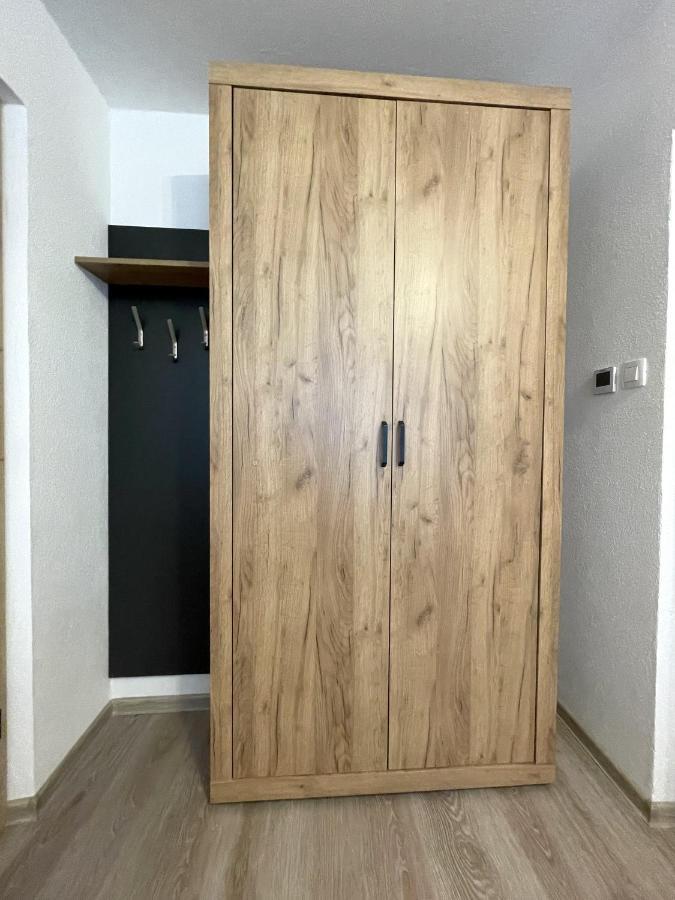 Apartments And Rooms Pri Baslju Cerkno Buitenkant foto